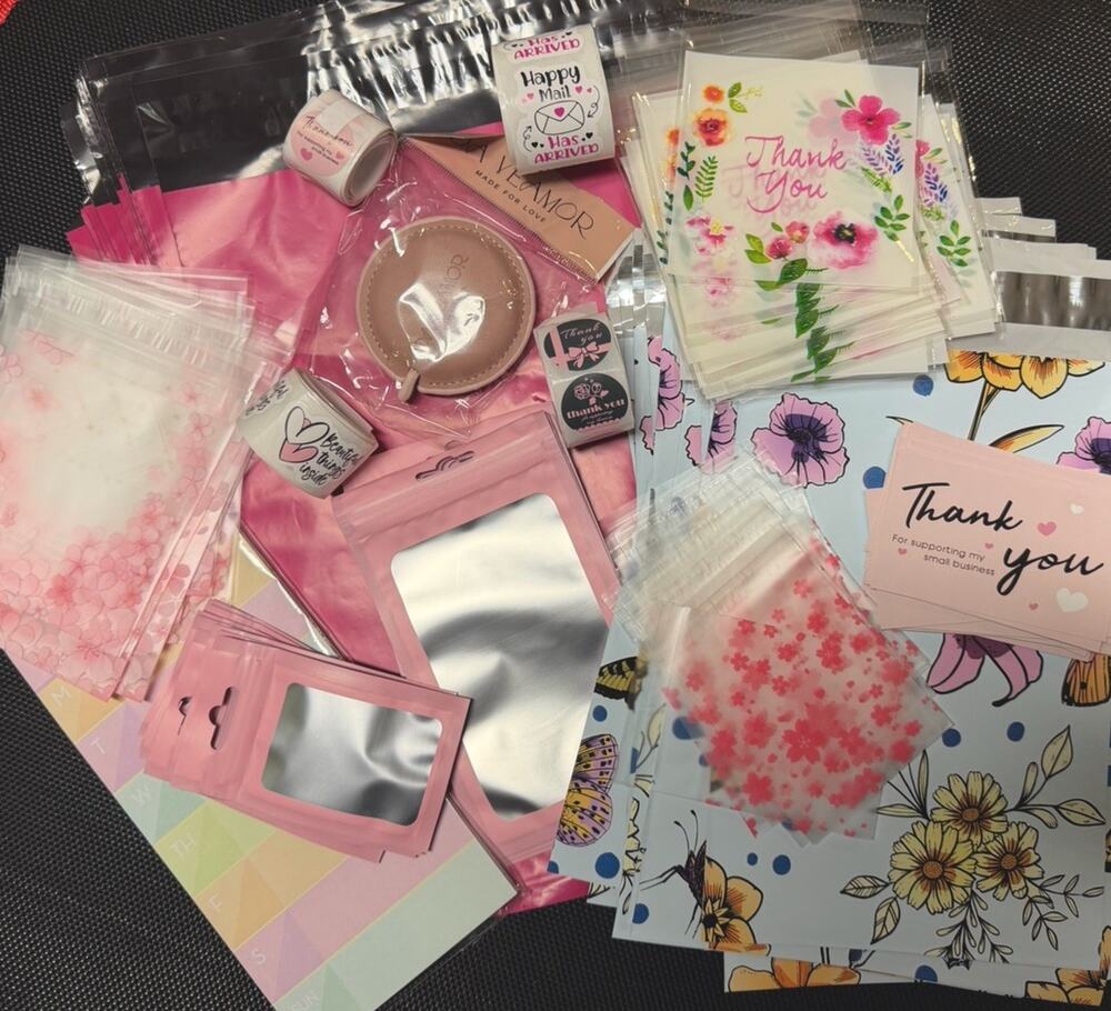 Reseller Shipping Supplies Bundle Pack Assorted 252 Pcs. Feminine